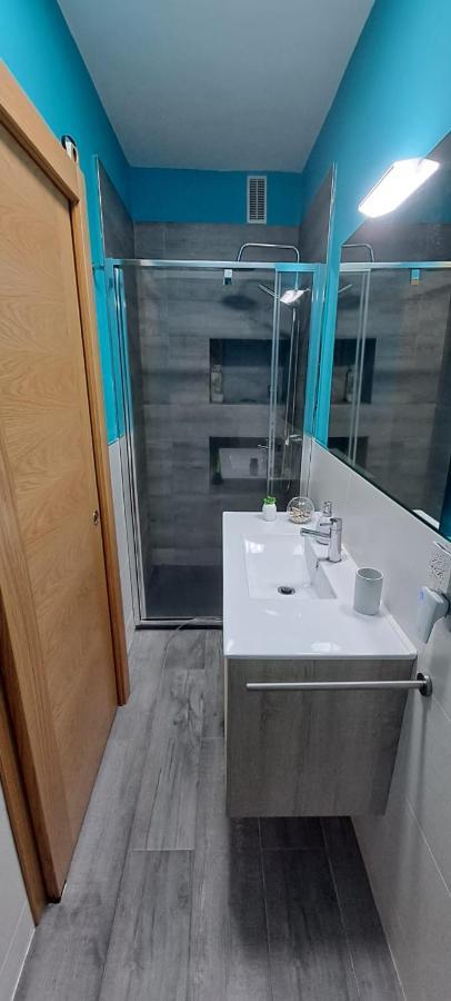 Actualizado 2024, Casco Vello 7 Minutos, Wifi Apartment Vigo Bagian luar foto